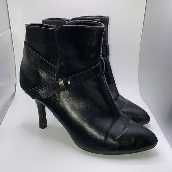 Chinese Laundry Black Faux Leather Heeled Pointed Toe Booties (Size: 7) - Picture 3 of 16